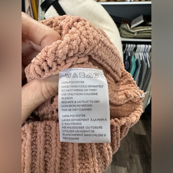 Urban Outfitters Sweater Women’s Small Brown Cable Knit Cropped Long Sleeve - Picture 7 of 7